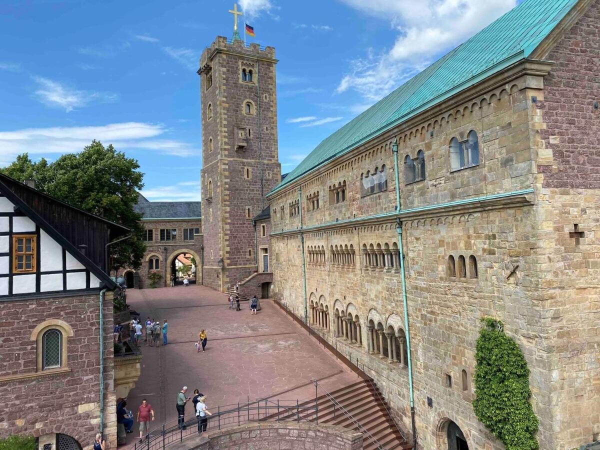 Discovair Eisenach -Karlstrasse- Fussgaengerzone Mit Netflixアパートメント エクステリア 写真